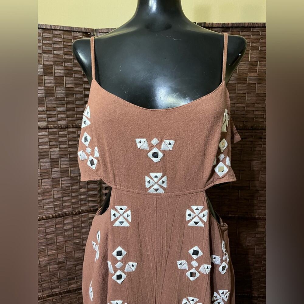 Free People Geo Daze Sleeveless Cutout Jumpsuit in Doe Eyes – Appx Size Large/XL - Picture 5 of 13